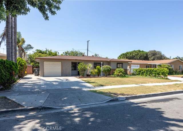 Property at 1410 W Camden Pl, Santa Ana, CA 92704, 3 beds, 1.5 baths