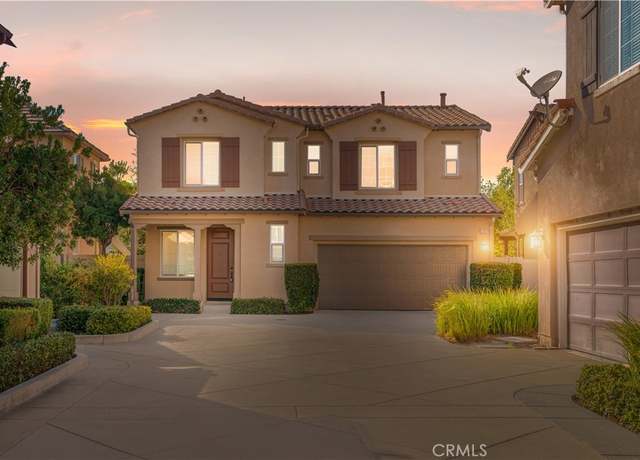 Property at 31934 Red Pine Way #94, Temecula, CA 92592, 3 beds, 2.5 baths