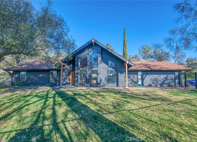 Property at 42893 Long Hollow Dr, Coarsegold, CA 93614, 3 beds, 2 baths