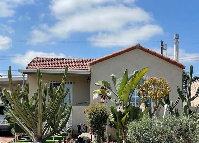 Property at 2048 W 68th St, Los Angeles, CA 90047, 2 beds, 1 bath