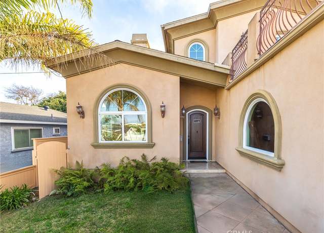 Property at 650 W Walnut Ave, El Segundo, CA 90245, 4 beds, 4 baths