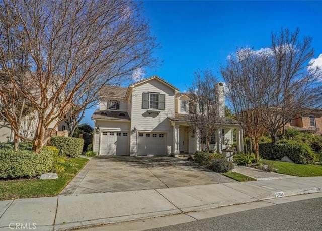 Property at 26858 Pine Hollow Ct, Valencia, CA 91381, 5 beds, 4 baths