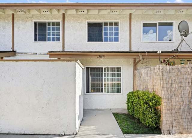 Property at 13181-1/4 Bromont Ave, Sylmar, CA 91342, 3 beds, 1.5 baths