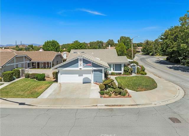 Property at 26052 Tampico Dr, Valencia, CA 91355, 2 beds, 2 baths