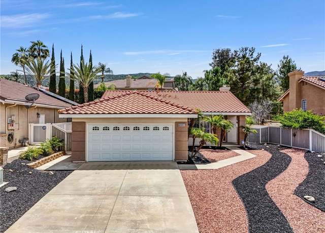 Property at 13539 Edgewater Dr, Corona, CA 92883, 3 beds, 2 baths