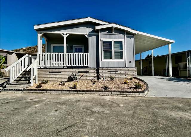 Property at 1536 S State St #28, Hemet, CA 92543, 3 beds, 2 baths