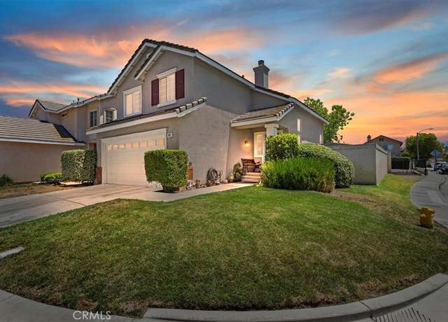 Property at 851 Blossomcreek Ln, Corona, CA 92878, 3 beds, 2.5 baths