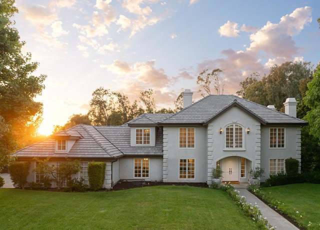 Property at 17274 Calle Mayor, Rancho Santa Fe, CA 92067, 4 beds, 3 baths