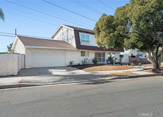 Property at 10521 Cedros Ave, Mission Hills (san Fernando), CA 91345, 3 beds, 3 baths