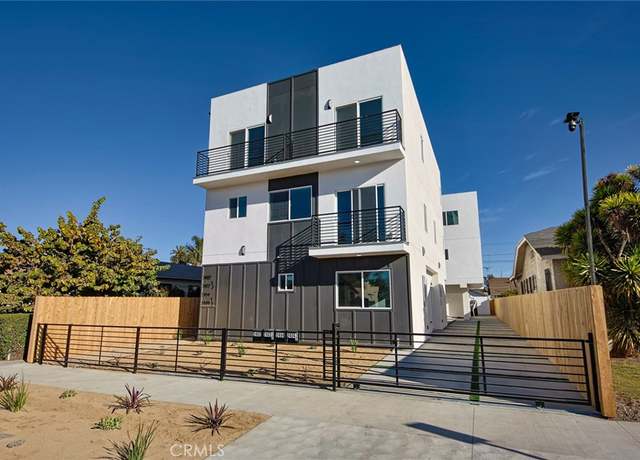 Property at 2402 S Cochran Ave, Los Angeles, CA 90016, 15 beds, 17 baths