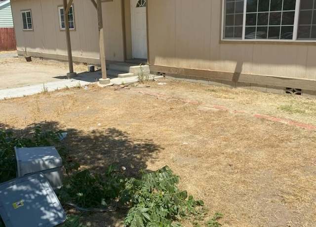 Property at 33140 Finch St, Winchester, CA 92596, 3 beds, 2 baths