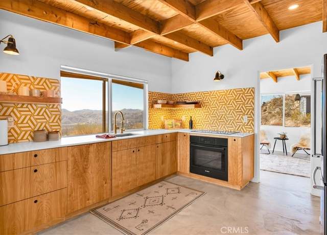 Property at 8711 Sundown Trl, Morongo Valley, CA 92256, 2 beds, 1 bath