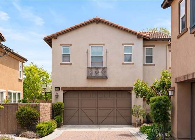 Property at 3040 E Coalinga Dr, Brea, CA 92821, 4 beds, 2.5 baths
