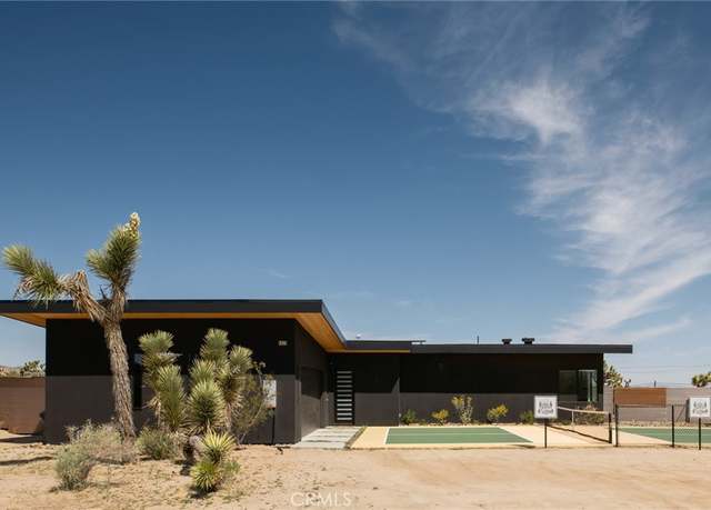 Property at 57066 Hillcrest Rd, Yucca Valley, CA 92284, 3 beds, 2 baths