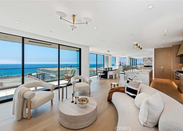 Property at 316 32nd St, Manhattan Beach, CA 90266, 5 beds, 6 baths