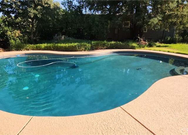 Property at 10 Roseanna Ct, Chico, CA 95973, 4 beds, 3 baths