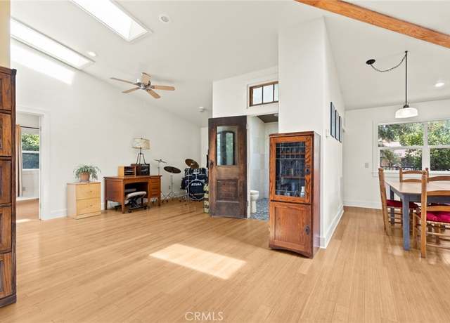 Property at 10 Roseanna Ct, Chico, CA 95973, 4 beds, 3 baths