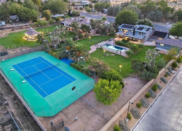 Property at 42722 20th St W, Lancaster, CA 93534, 6 beds, 3 baths