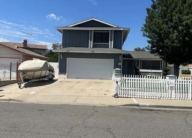 Property at 949 Dolly Dr, Lake Elsinore, CA 92530, 4 beds, 2.5 baths