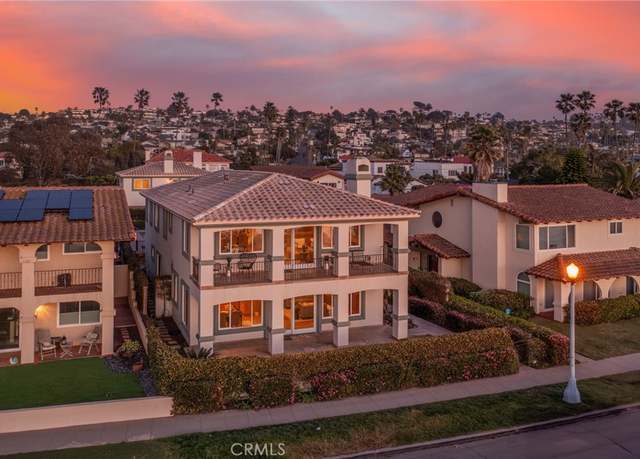 Property at 1171 Sunset Cliffs Blvd, San Diego, CA 92107, 6 beds, 4.5 baths