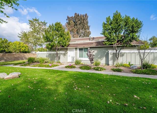 Property at 26201 Via Roble Unit 1A, Mission Viejo, CA 92691, 3 beds, 2 baths