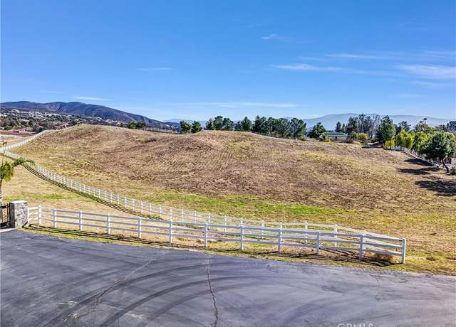 Property at 36335 Via Burgandy, Temecula, CA 92592