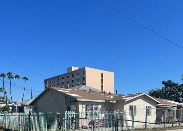 Property at 426 W Laurel St, Compton, CA 90220, 6 beds, 3 baths