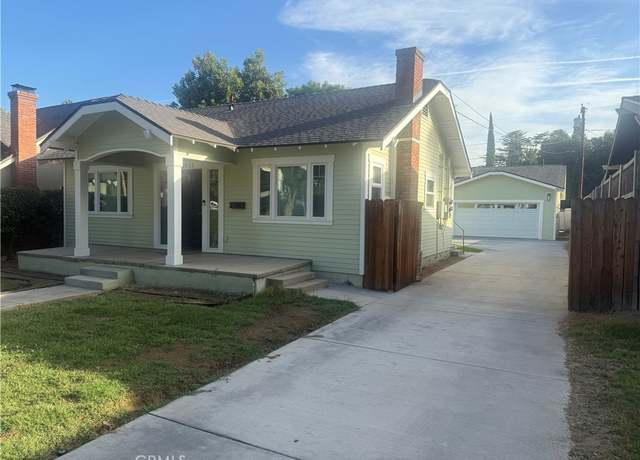 Property at 4033 Linwood Pl, Riverside, CA 92506, 5 beds, 5 baths