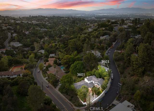 Property at 3601 Dellvale Pl, Encino, CA 91436, 7 beds, 7 baths