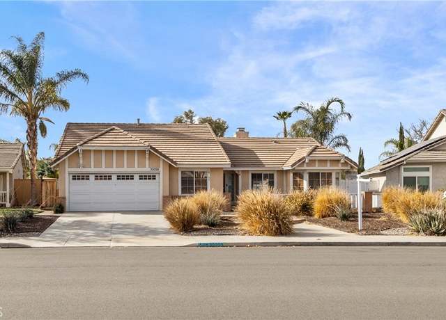 Property at 30059 Calle Pompei, Menifee, CA 92585, 4 beds, 2 baths