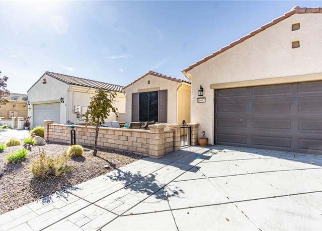 Property at 10682 Green Valley Rd, Apple Valley, CA 92308, 3 beds, 2 baths