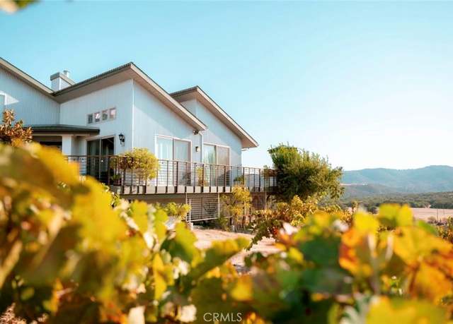 Property at 7110 Drake Rd, Paso Robles, CA 93446, 4 beds, 4.5 baths