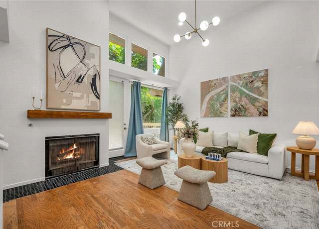 Property at 1705 S Westgate Ave #3, Los Angeles, CA 90025, 3 beds, 3 baths