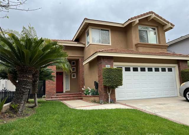 Property at 954 S Silver Star Way, Anaheim Hills, CA 92808, 3 beds, 2.5 baths