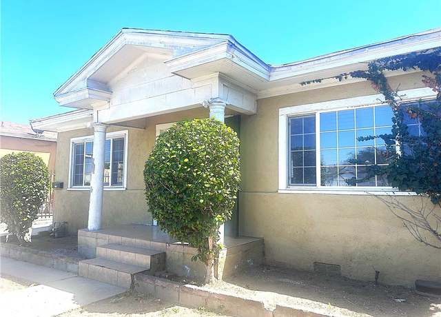 Property at 1300 W 90th St, Los Angeles, CA 90044, 4 beds, 3 baths