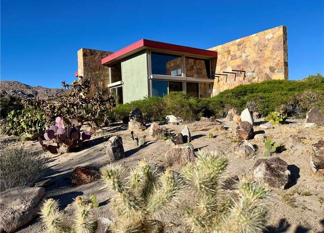 Property at 7078 Sunkist Rd, Joshua Tree, CA 92252, 2 beds, 2 baths