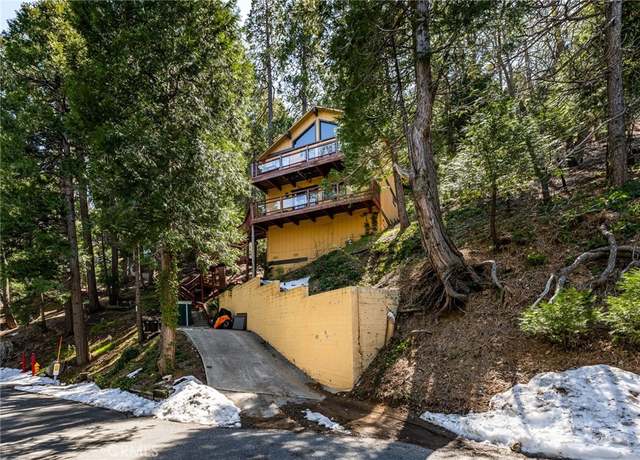 Property at 24333 Horst Dr, Crestline, CA 92325, 3 beds, 2 baths