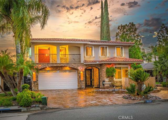Property at 30247 Yellow Feather Dr, Canyon Lake, CA 92587, 6 beds, 4.5 baths