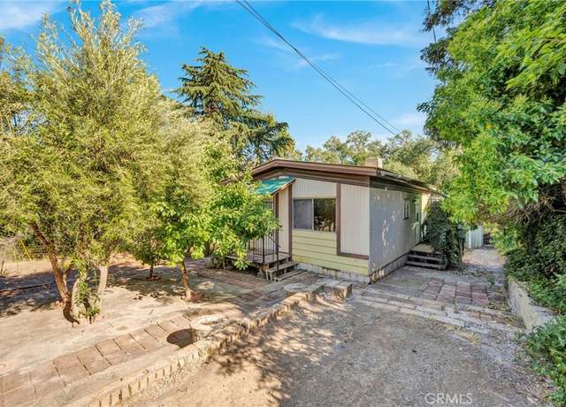 Property at 15993 27th Ave, Clearlake, CA 95422, 2 beds, 1 bath