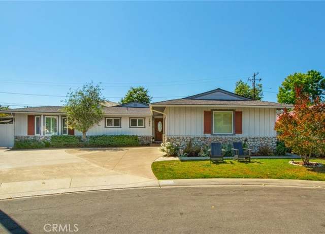 Property at 1951 Aliso Ave, Costa Mesa, CA 92627, 3 beds, 2.5 baths