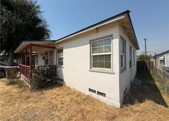 Property at 1501 El Toro Dr, Bakersfield, CA 93304, 2 beds, 1 bath