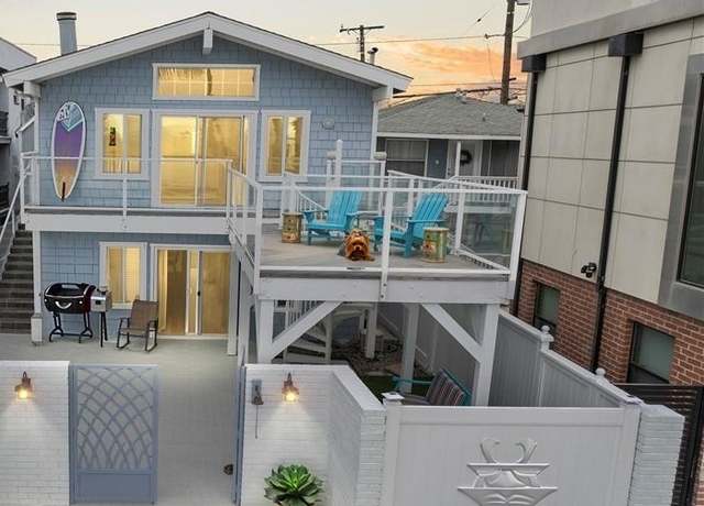 Property at 5331 E Ocean Blvd, Long Beach, CA 90803, 4 beds, 3 baths