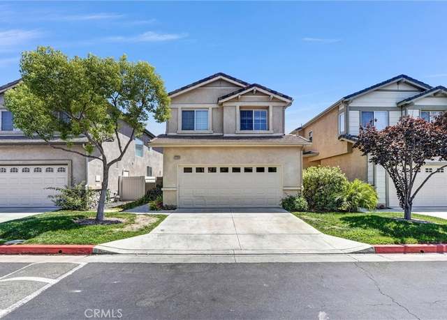 Property at 27231 Marisa Dr, Canyon Country, CA 91387, 4 beds, 3 baths