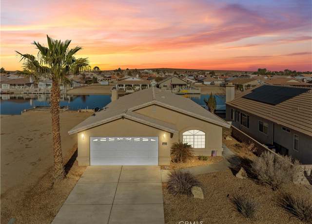 Property at 27300 Peninsula Ln, Helendale, CA 92342, 3 beds, 2 baths