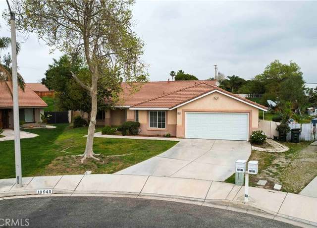 Property at 10945 Trenmar Ln, Bloomington, CA 92316, 5 beds, 2 baths