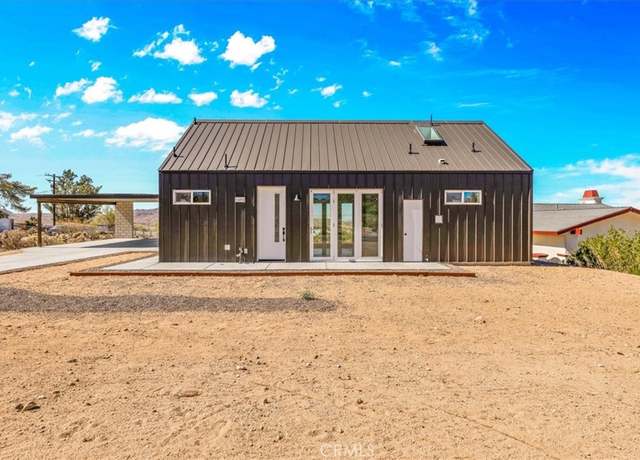 Property at 61850 Alta Mura Dr, Joshua Tree, CA 92252, 2 beds, 2 baths