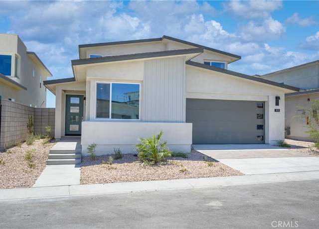 Property at 193 Mustang Ln, Palm Springs, CA 92262, 4 beds, 3.5 baths
