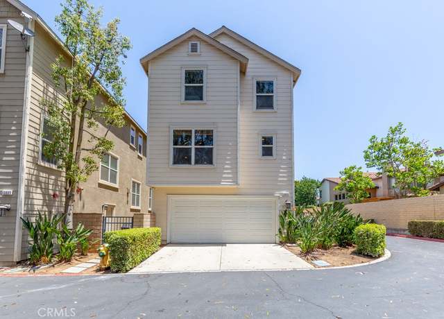 Property at 13015 New Hvn, Riverside, CA 92503, 3 beds, 2.5 baths