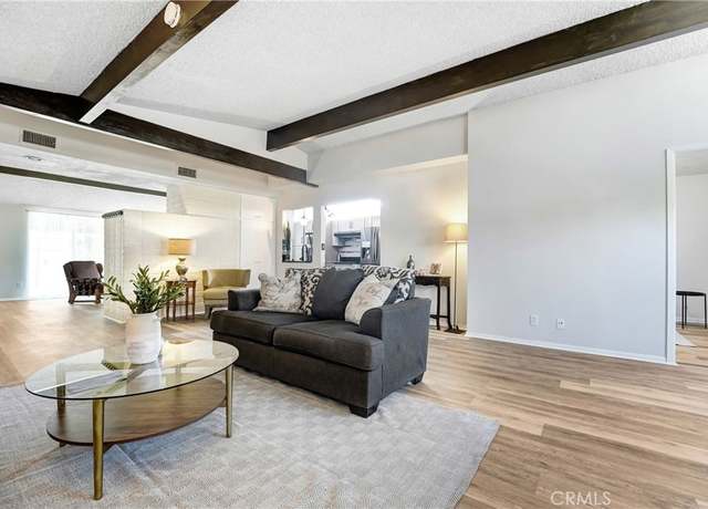 Property at 8850 Winnetka Ave, Northridge, CA 91324, 4 beds, 2 baths