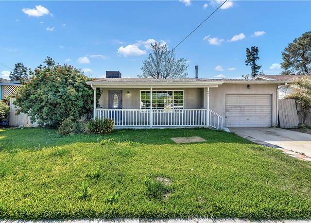 Property at 441 Apricot Ln, Hemet, CA 92543, 3 beds, 2 baths